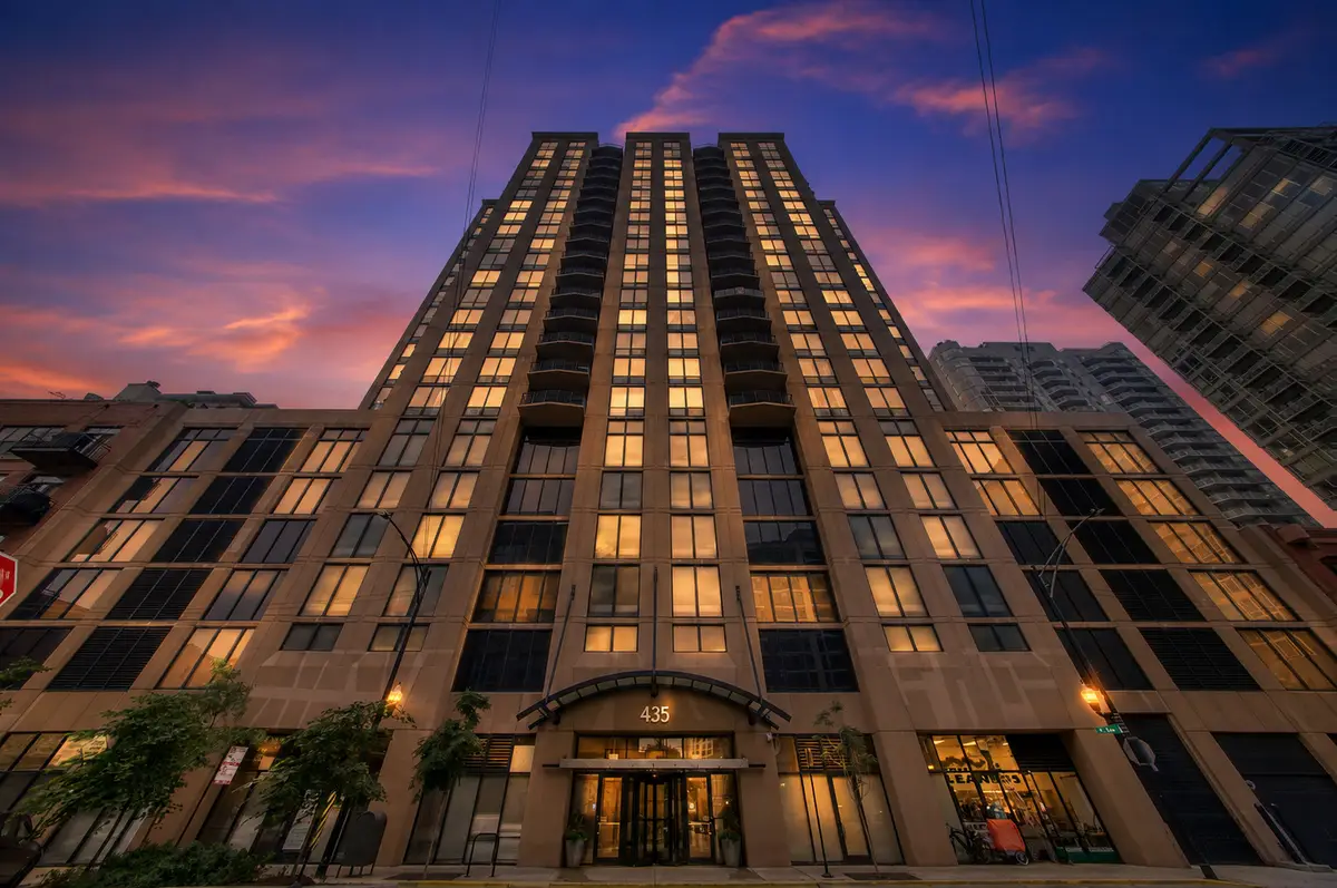 435 W Erie Street #P-303, Chicago, IL 60654 - #1