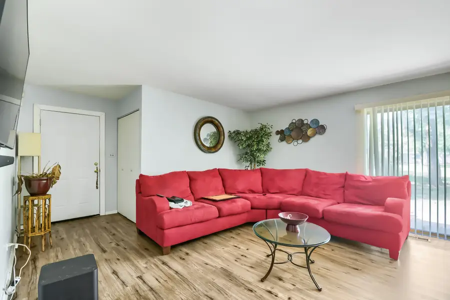 2271 Windsor Lane, Country Club Hills, IL 60478 - #3