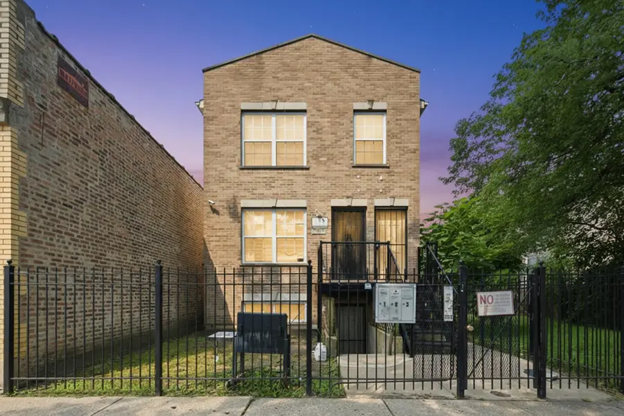 7918 S Greenwood Avenue, Chicago, IL 60619 - #2