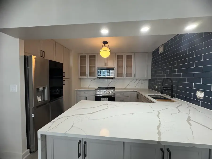 6007 N Sheridan Road #20H, Chicago, IL 60660 - #2