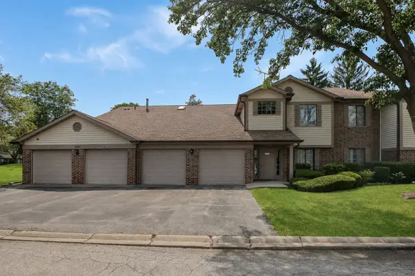 1511 W Pheasant Trail Lane #2, Arlington Heights, IL 60004