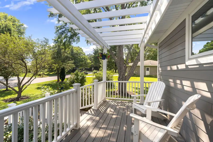 38W274 Bernice Drive, Saint Charles, IL 60174 - #3