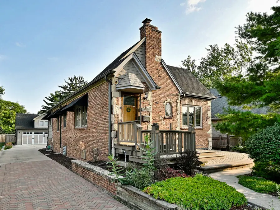 129 E Washington Street, Villa Park, IL 60181 - #2