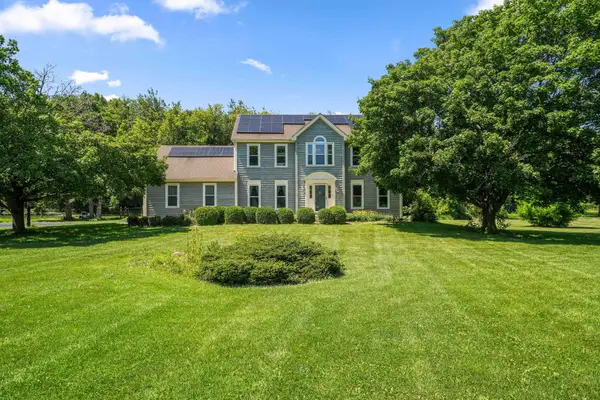 5N512 Buckskin Trail, St. Charles, IL 60175