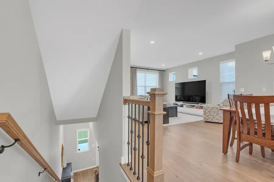1546 Slade Way, Des Plaines, IL 60018 - #2