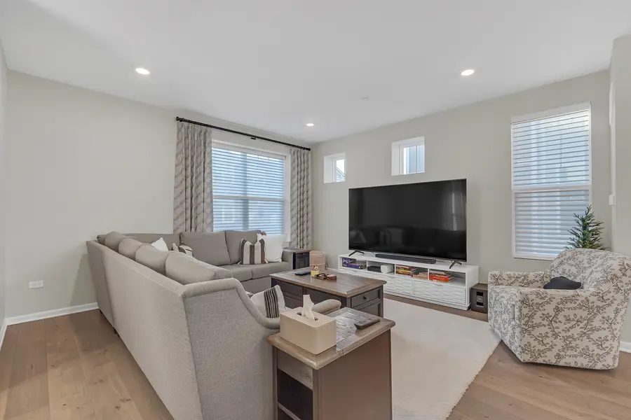 1546 Slade Way, Des Plaines, IL 60018 - #3
