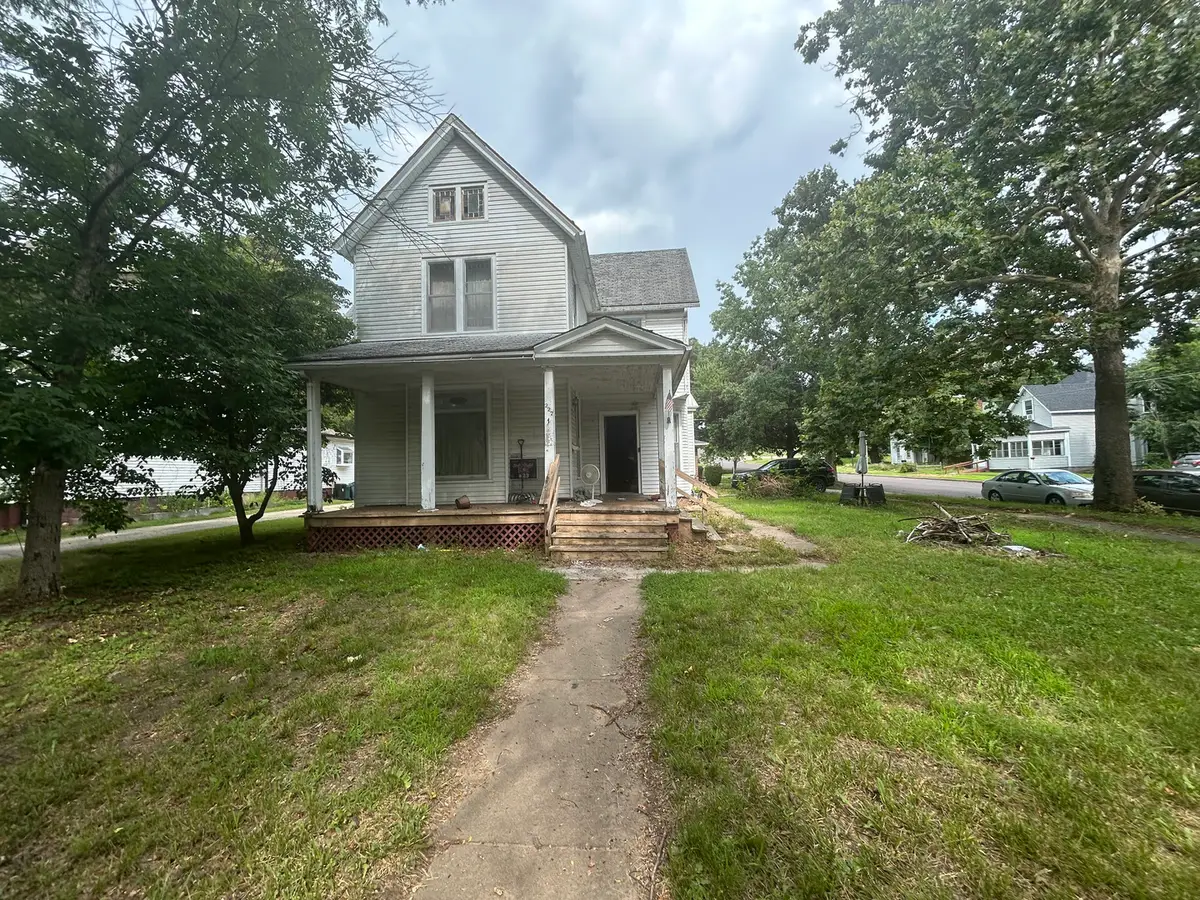 227 S Plum Street, Havana, IL 62644 - #1
