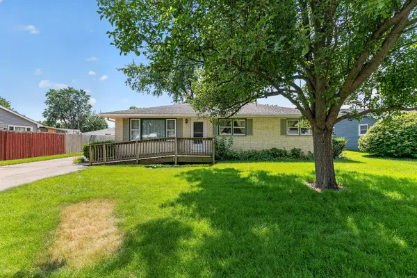 2313 Green Street, Crest Hill, IL 60403