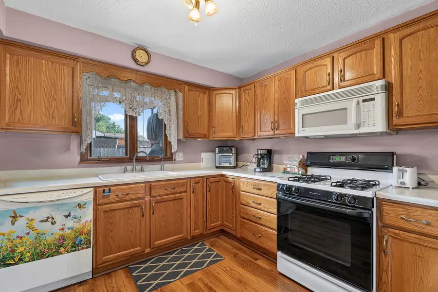 2313 Green Street, Crest Hill, IL 60403 - #3