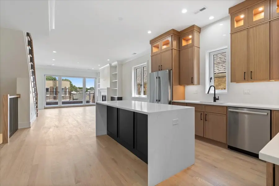 2023 W Augusta Boulevard #3E, Chicago, IL 60622 - #2
