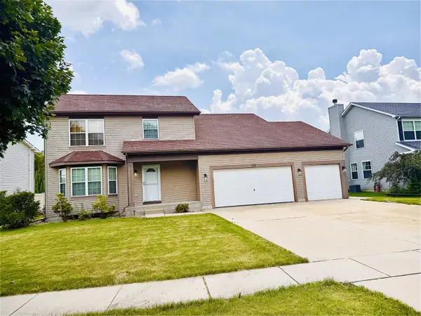 732 Oakwood Street, Minooka, IL 60447