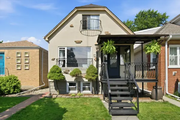 2928 N Mobile Avenue, Chicago, IL 60634
