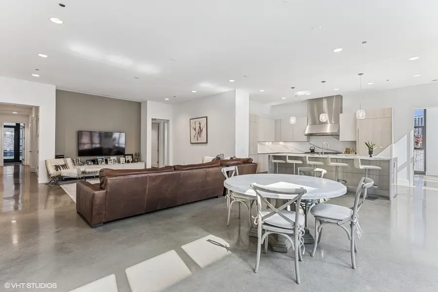 900 W Washington Boulevard #2E, Chicago, IL 60607 - #3