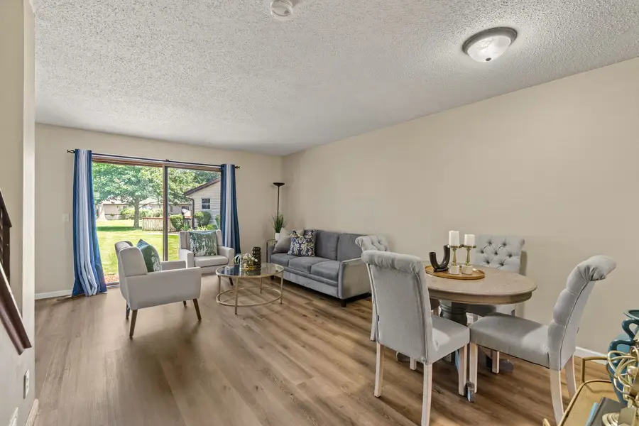 3602 Cedarwood Court, Bettendorf, IA 52722 - #3