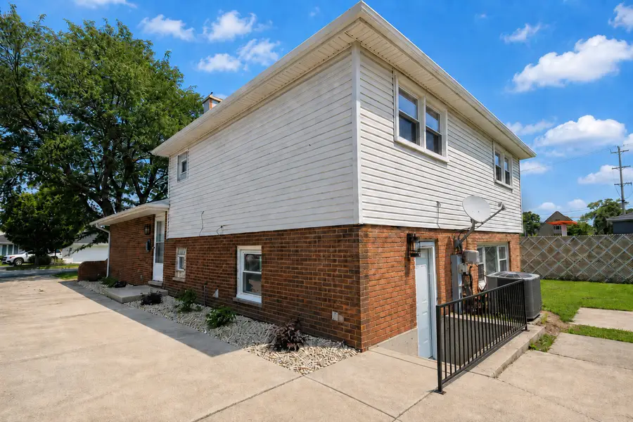 4811 W 121st Place, Alsip, IL 60803 - #3