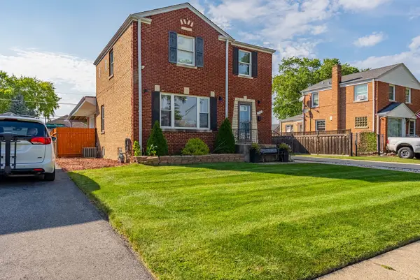 1910 N 74th Avenue, Elmwood Park, IL 60707