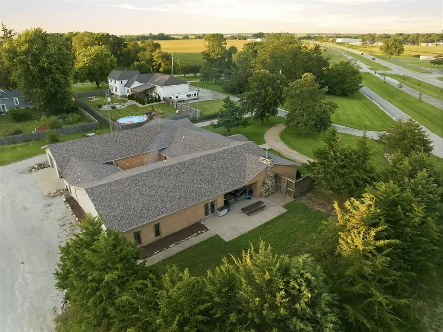 311 N Gerrard Street, Chenoa, IL 61726 - #3