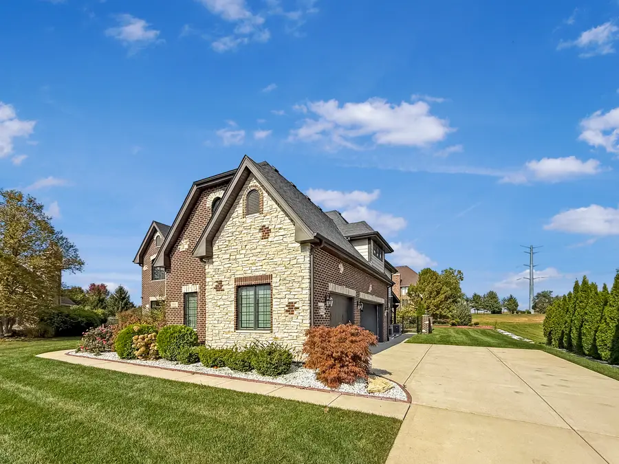 8884 Port Washington Drive, Frankfort, IL 60423 - #2