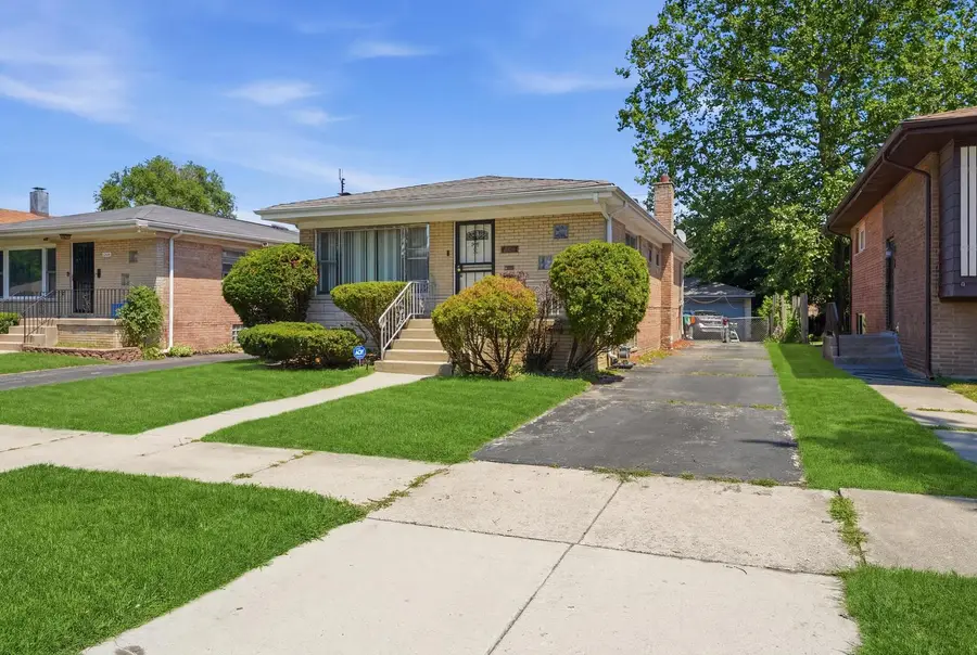 14333 Drexel Avenue, Dolton, IL 60419 - #2