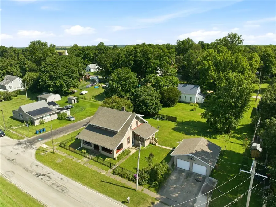 402 W 3rd Street, Armington, IL 61721 - #2