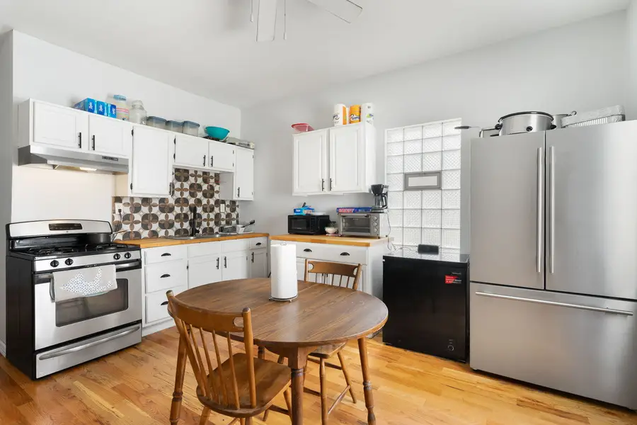 4937 W Gladys Avenue, Chicago, IL 60644 - #2
