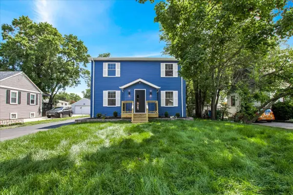 10753 S Neenah Avenue, Worth, IL 60482