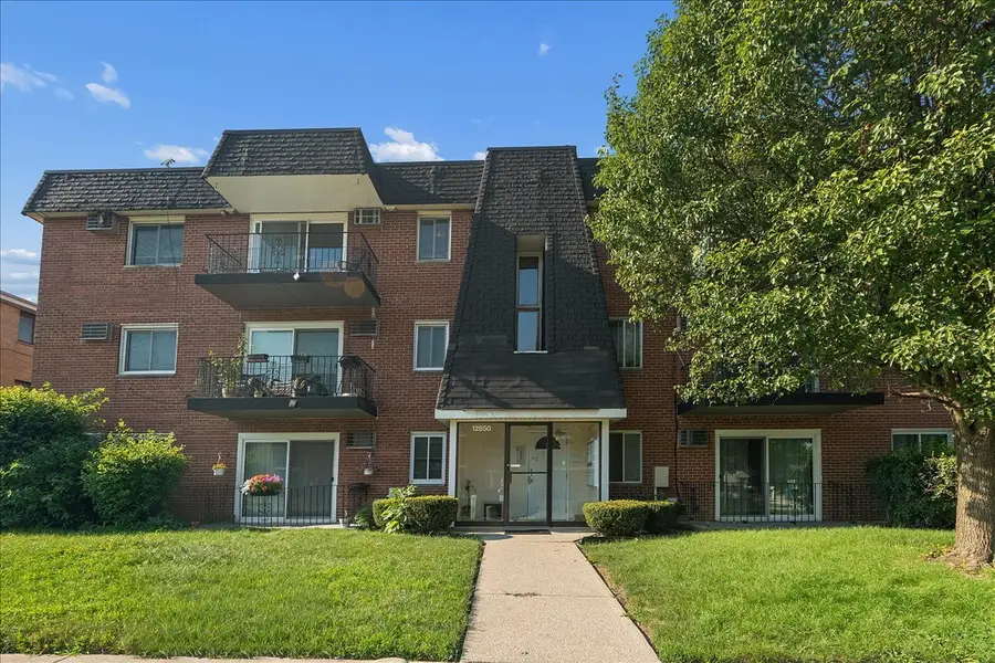 12850 Crestbrook Court #7, Crestwood, IL 60418 - #2