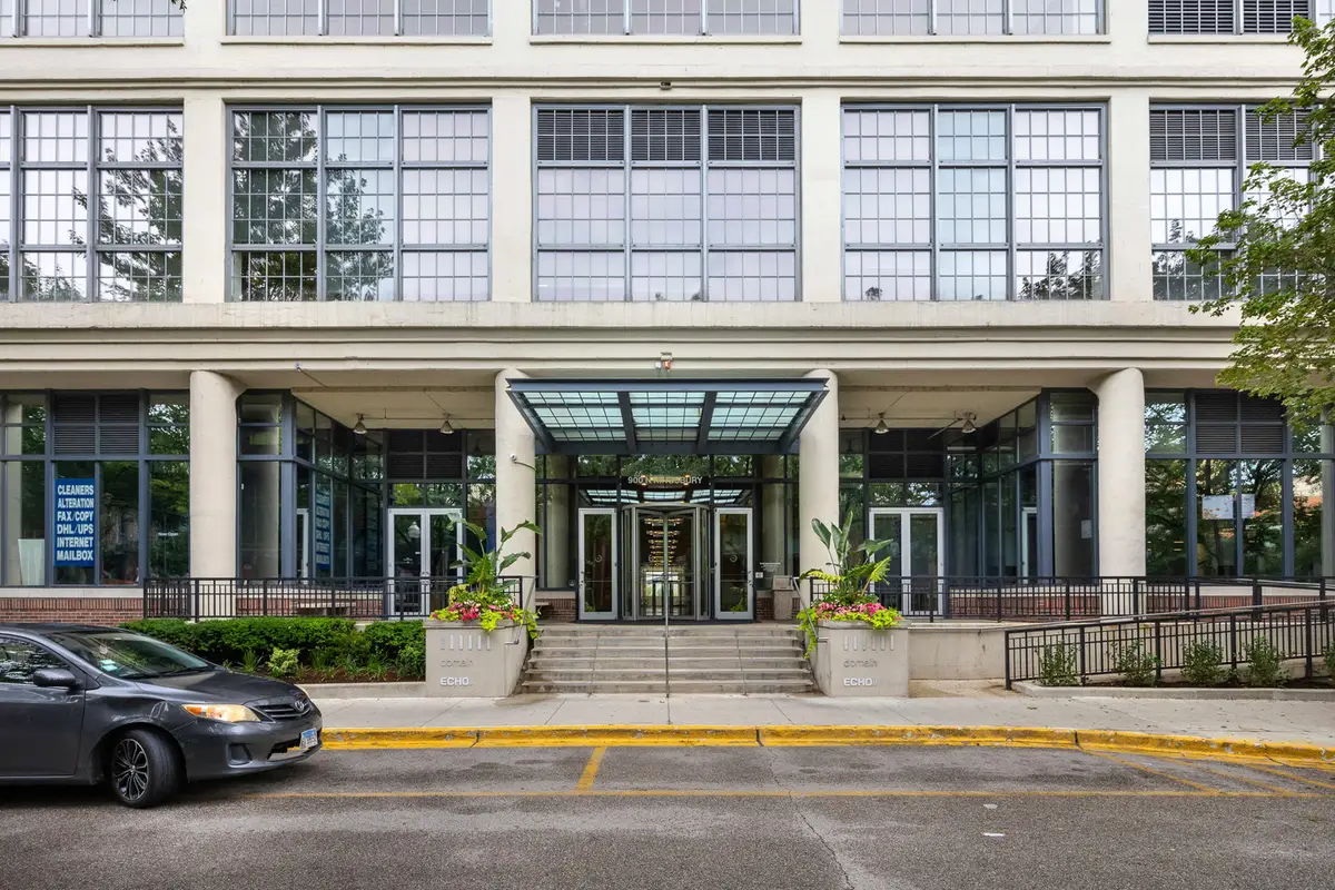 900 N Kingsbury Street #975, Chicago, IL 60610 - #1