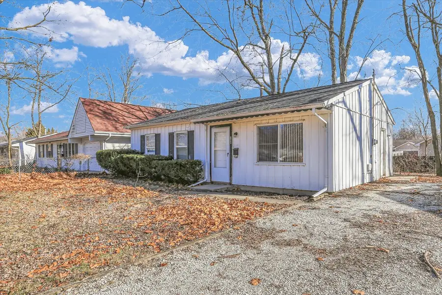 704 S Scottswood Drive, Urbana, IL 61802 - #2