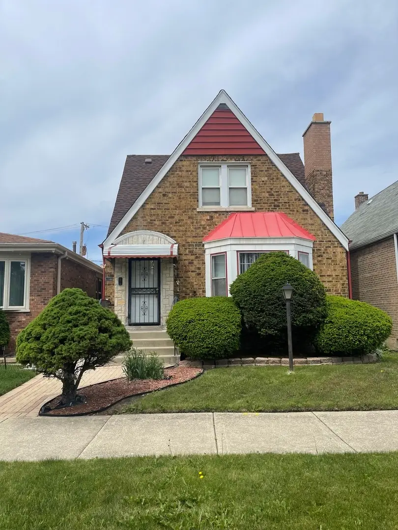 10216 S Calumet Avenue, Chicago, IL 60628 - #1