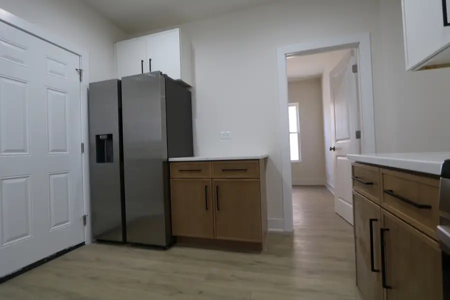 8014 S Yates Boulevard, Chicago, IL 60617 - #2