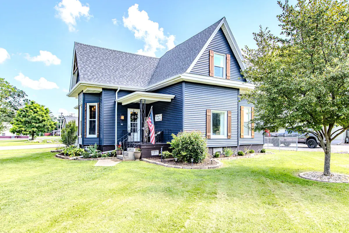 700 E Cedar Street, Leroy, IL 61752 - #1