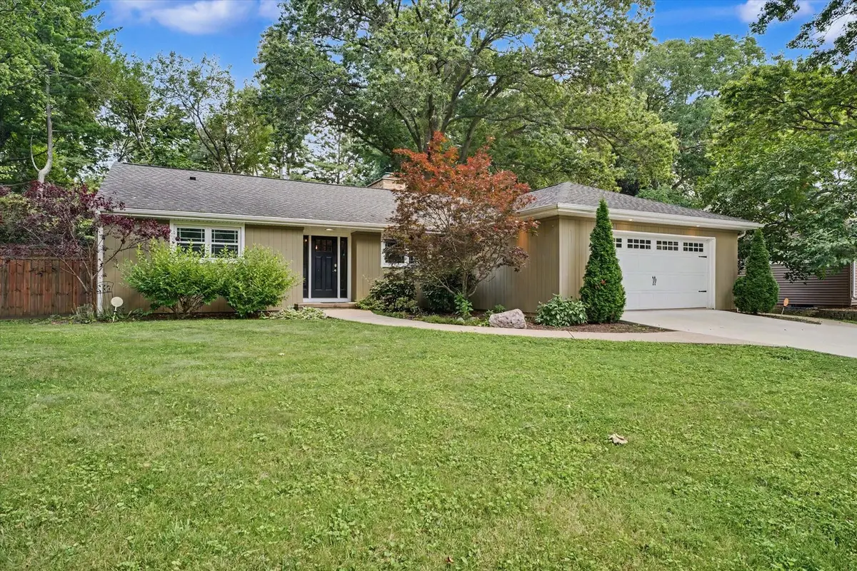 706 La Sell Drive, Champaign, IL 61820 - #1