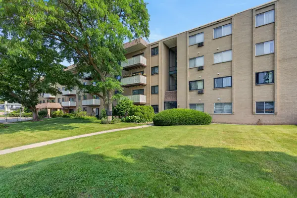 280 N Westgate Road #231, Mount Prospect, IL 60056