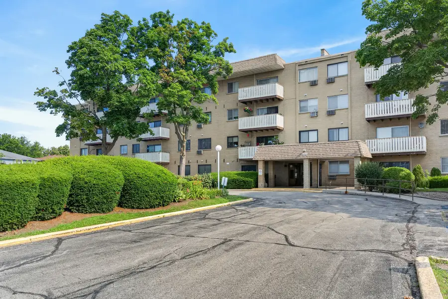 280 N Westgate Road #231, Mount Prospect, IL 60056 - #2