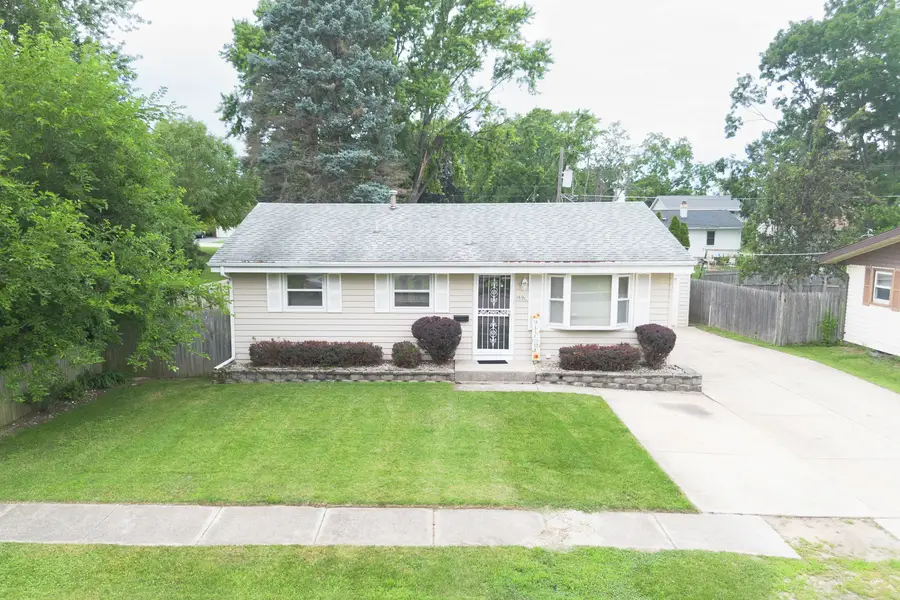 1527 S Main Street, Belvidere, IL 61008 - #3