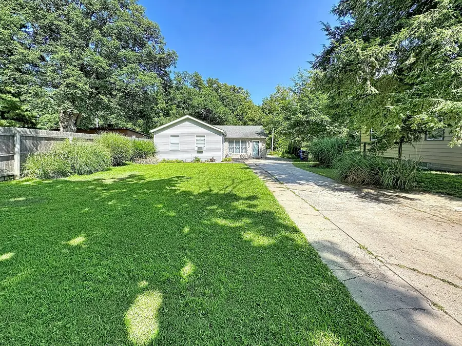 1216 54th Street Court, Moline, IL 61265 - #2