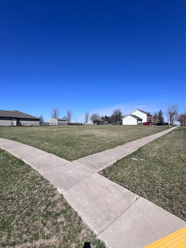 21140 S Magnolia Lane, Elwood, IL 60421