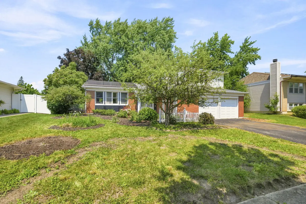 337 Huntington Way, Bolingbrook, IL 60440 - #1