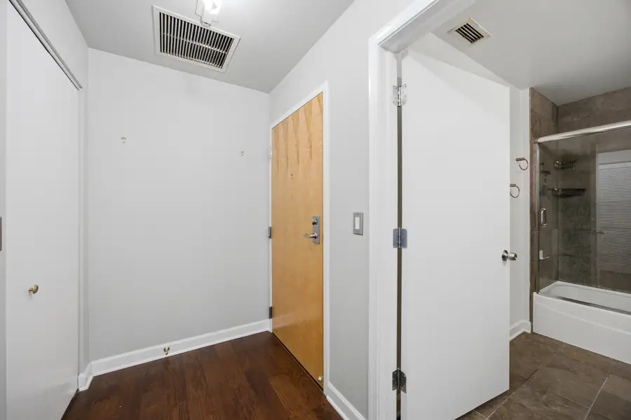 845 N Kingsbury Street #208, Chicago, IL 60610 - #3