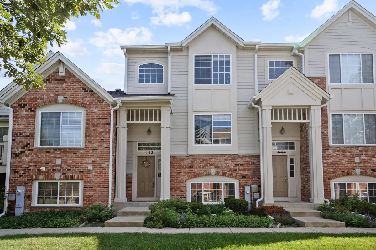 442 Churchill Drive #442, Elgin, IL 60124 - #1