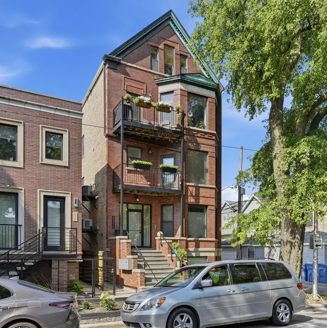 2312 W Mclean Avenue #2S, Chicago, IL 60647 - #1