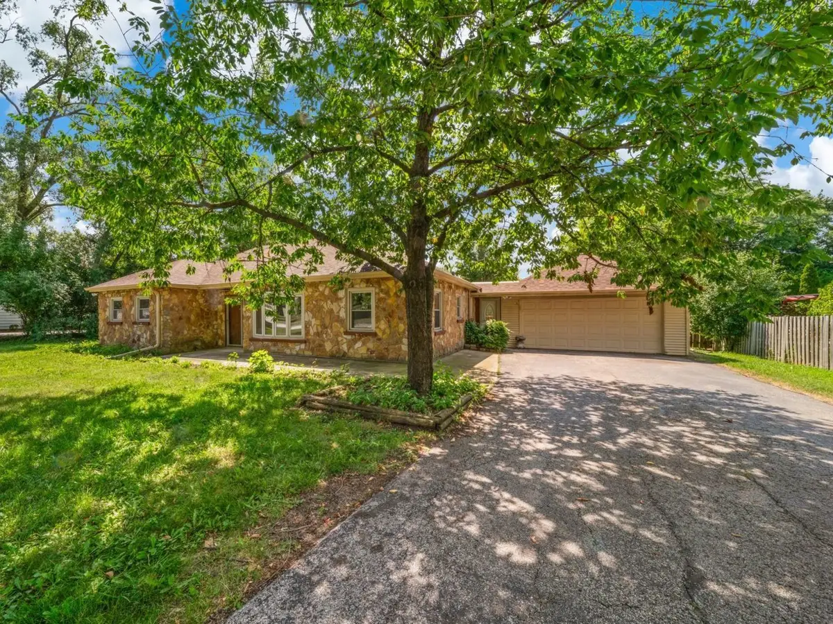 5706 Leitch Avenue, Countryside, IL 60525 - #1