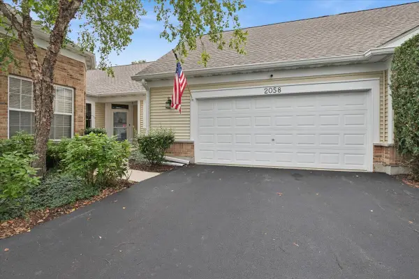 2058 Carillon Drive, Grayslake, IL 60030