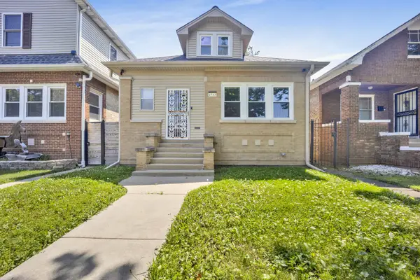 1743 N Moody Avenue, Chicago, IL 60639