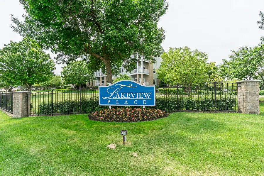 1299 W Lake Street #302, Addison, IL 60101 - #3