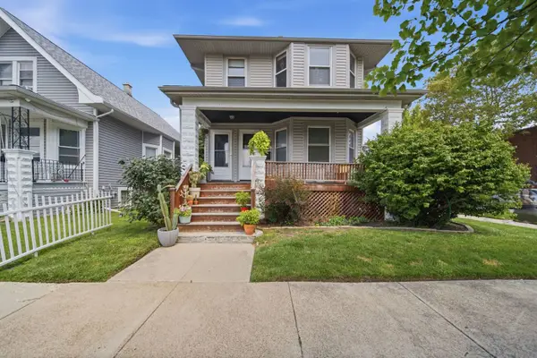 5802 W Grace Street, Chicago, IL 60634