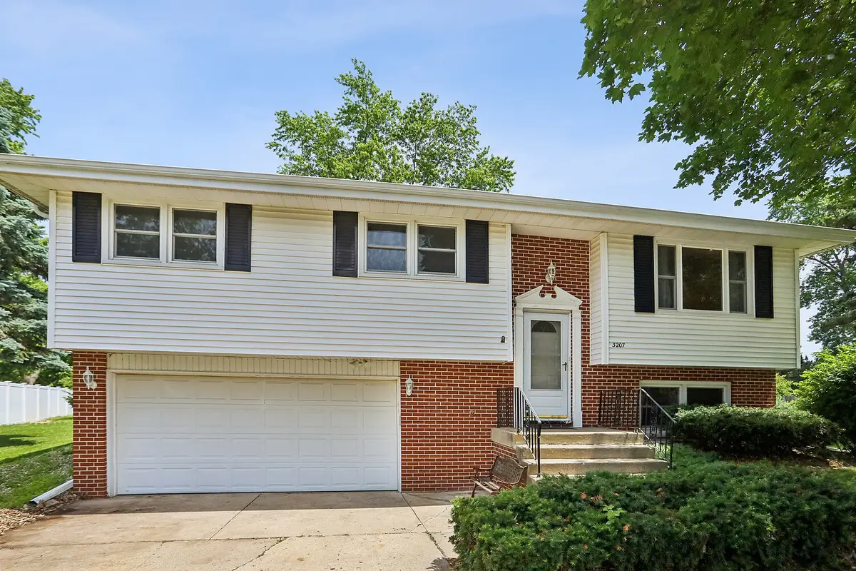 3207 Indian Wood Lane, Joliet, IL 60431 - #1