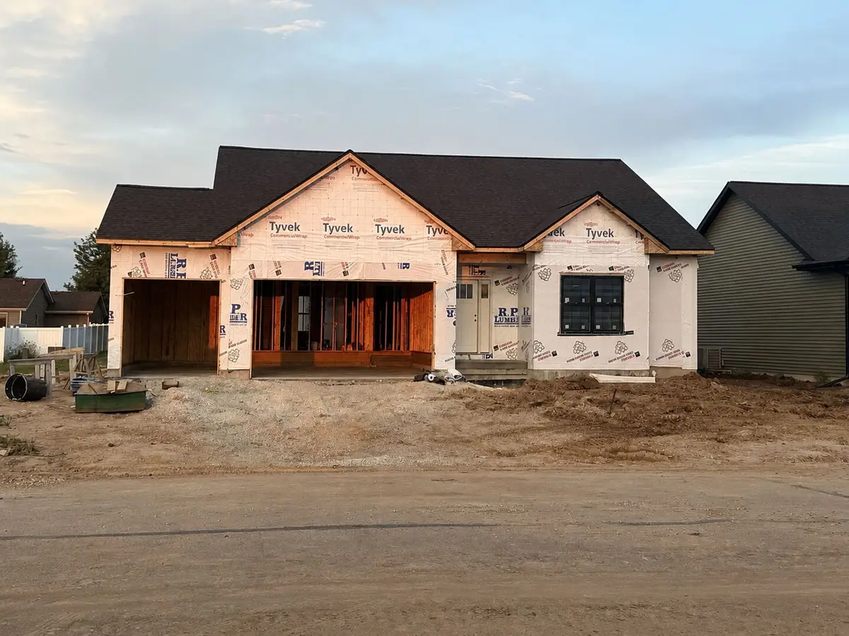 518 S Roberts Street, Rochelle, IL 61068 - #1