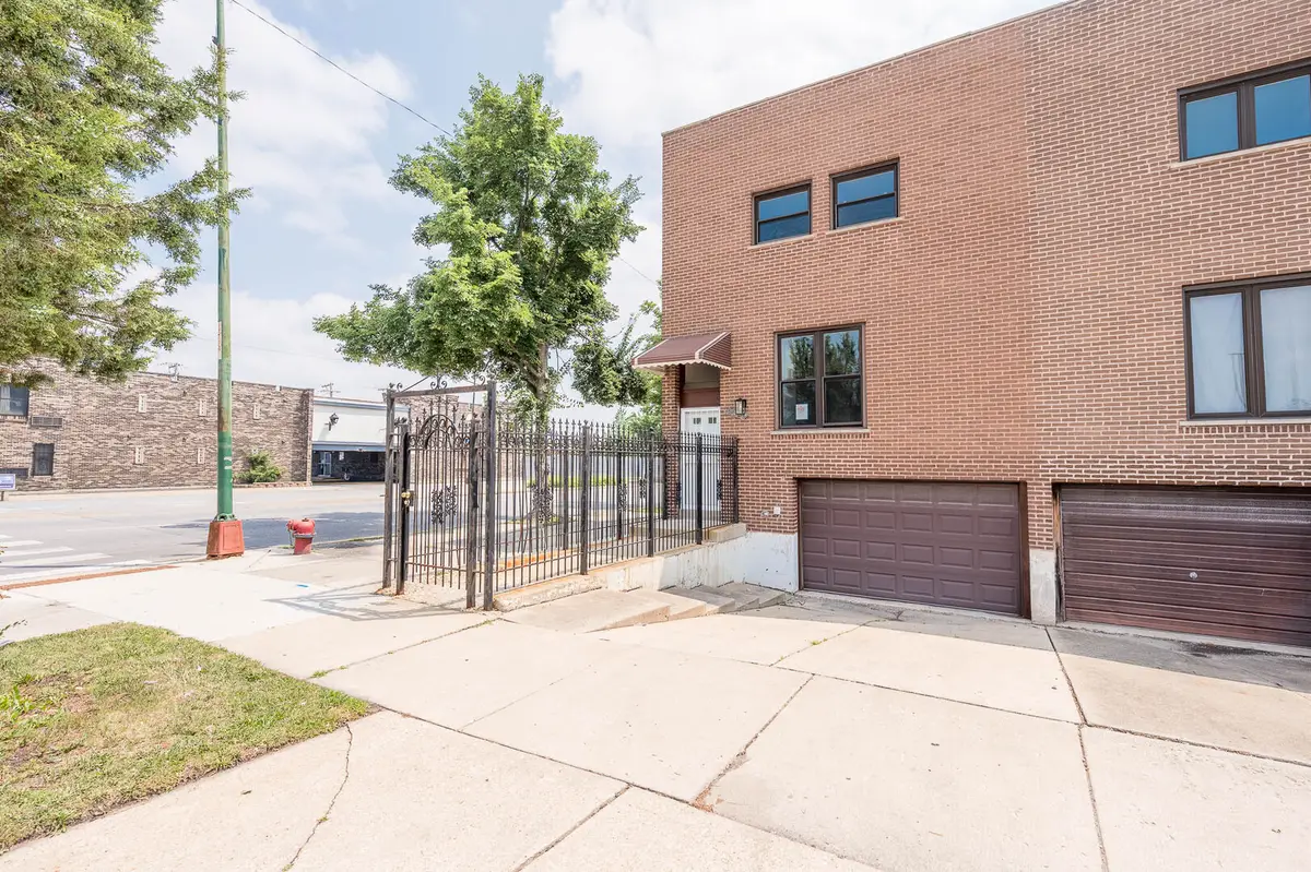 9501 S Racine Avenue, Chicago, IL 60643 - #1